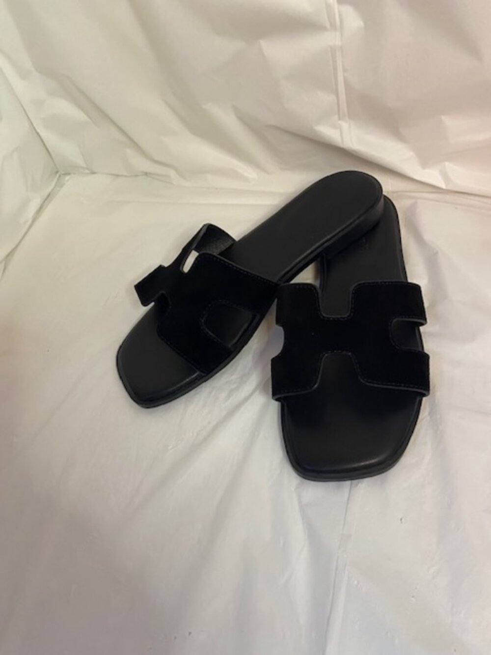 Project Cloud Women's Slip-On Jannel Flat Sandal Black Suede, Women's Size 7.5 - Picture 6 of 8